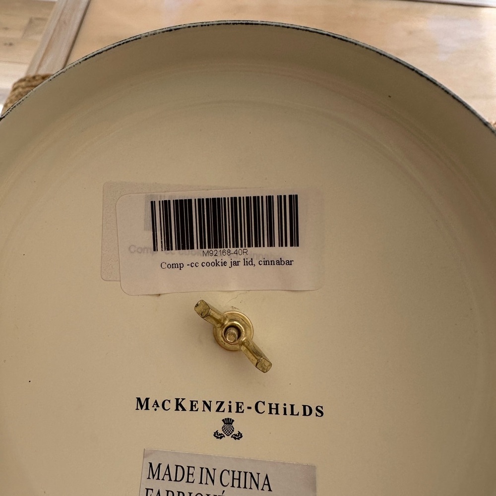 MacKenzie-Childs Cream and Gold Decorative Lid - Picture 8 of 11